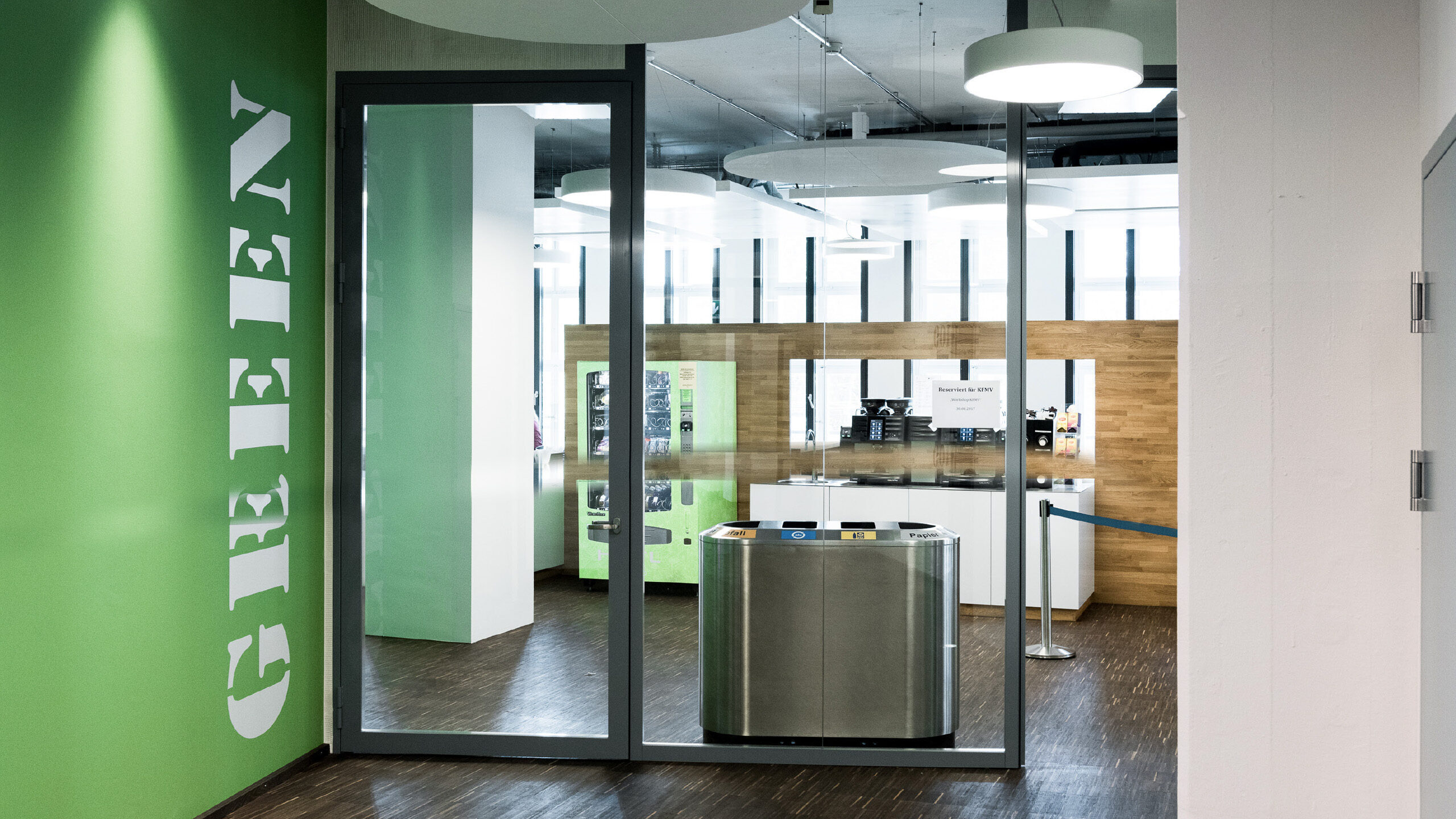 KV_Zuerich_S_02_Desktop_20241216_m_ler